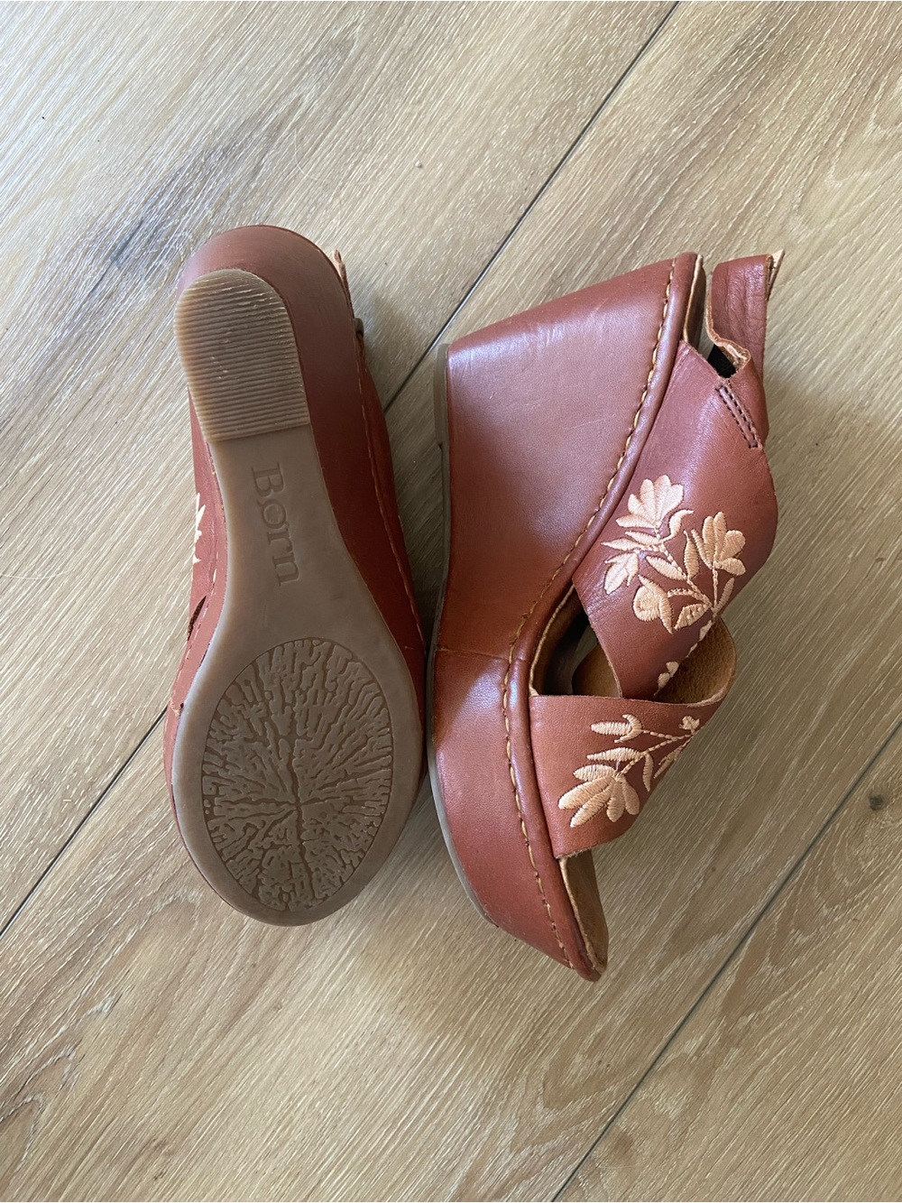 Born Women's Rust Brown Leather Embroidered Wedge Sandals
